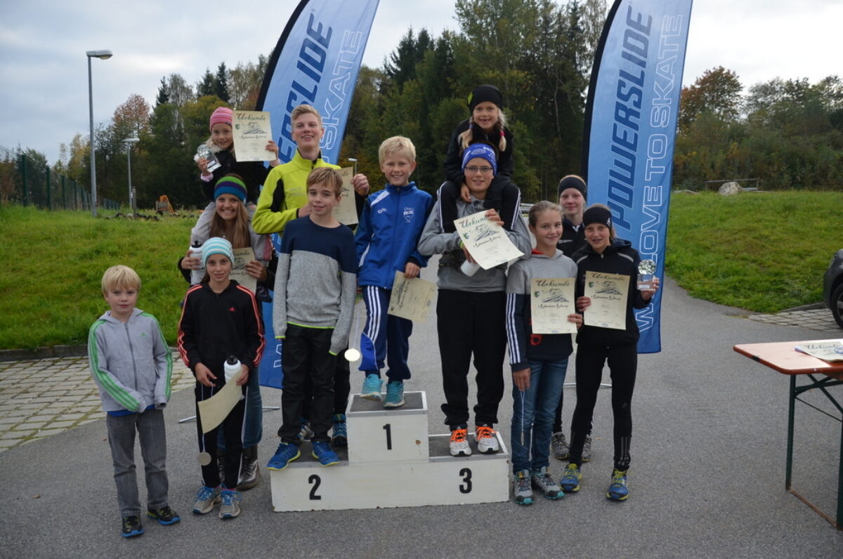 Beitragsbild: Zwölf Grafenauer beim Rabensteiner-Rollercup