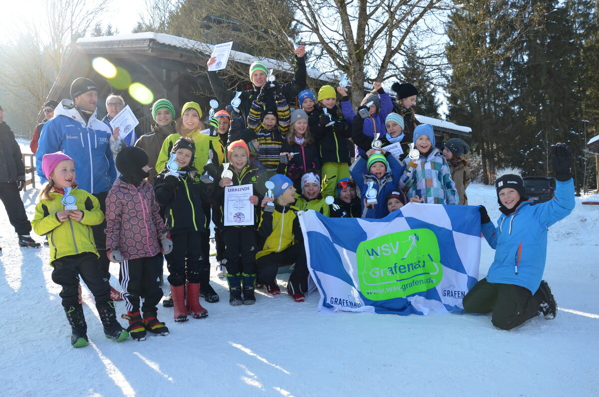 Beitragsbild: Starke Beteiligung beim Kindercup in Eppenschlag – fünf Klassensiege für den WSV Grafenau