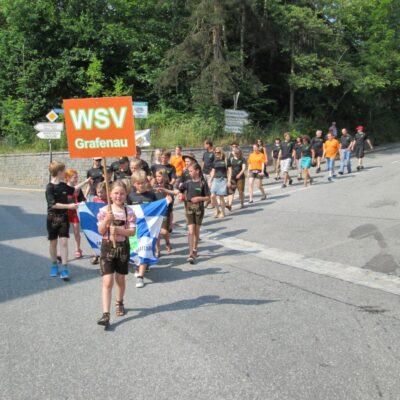 Volksfestzug Grafenau 2015 thumbnail