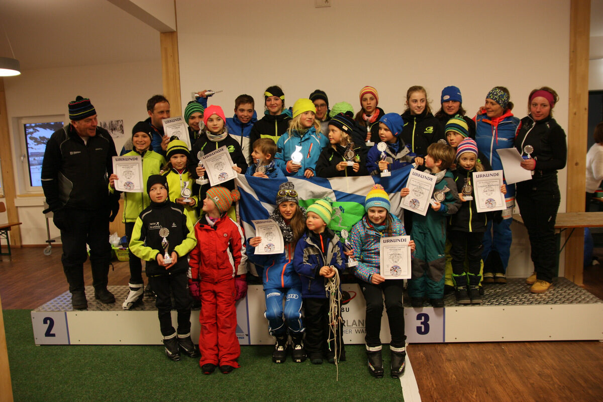 Beitragsbild: 29 WSV-Grafenau-Starter beim Eppenschlager Kindercup am Arbersee