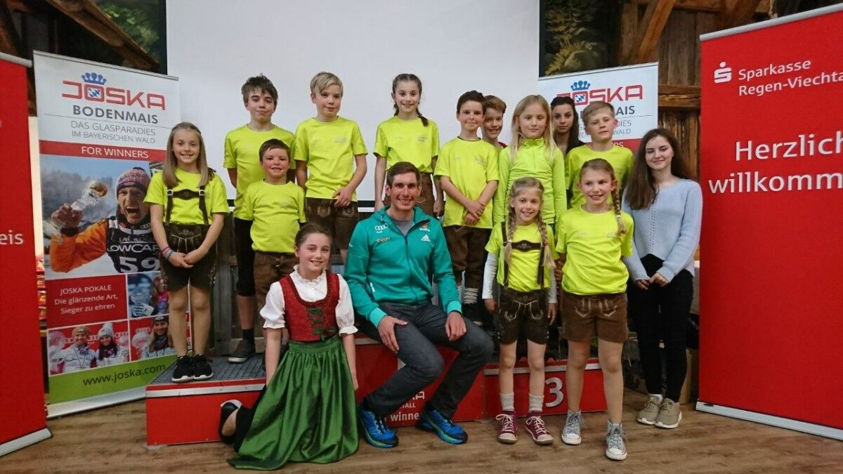 Beitragsbild: Elf Podestplätze bei der Sparkassencup Siegerehrung im Skilanglauf für den WSV Grafenau