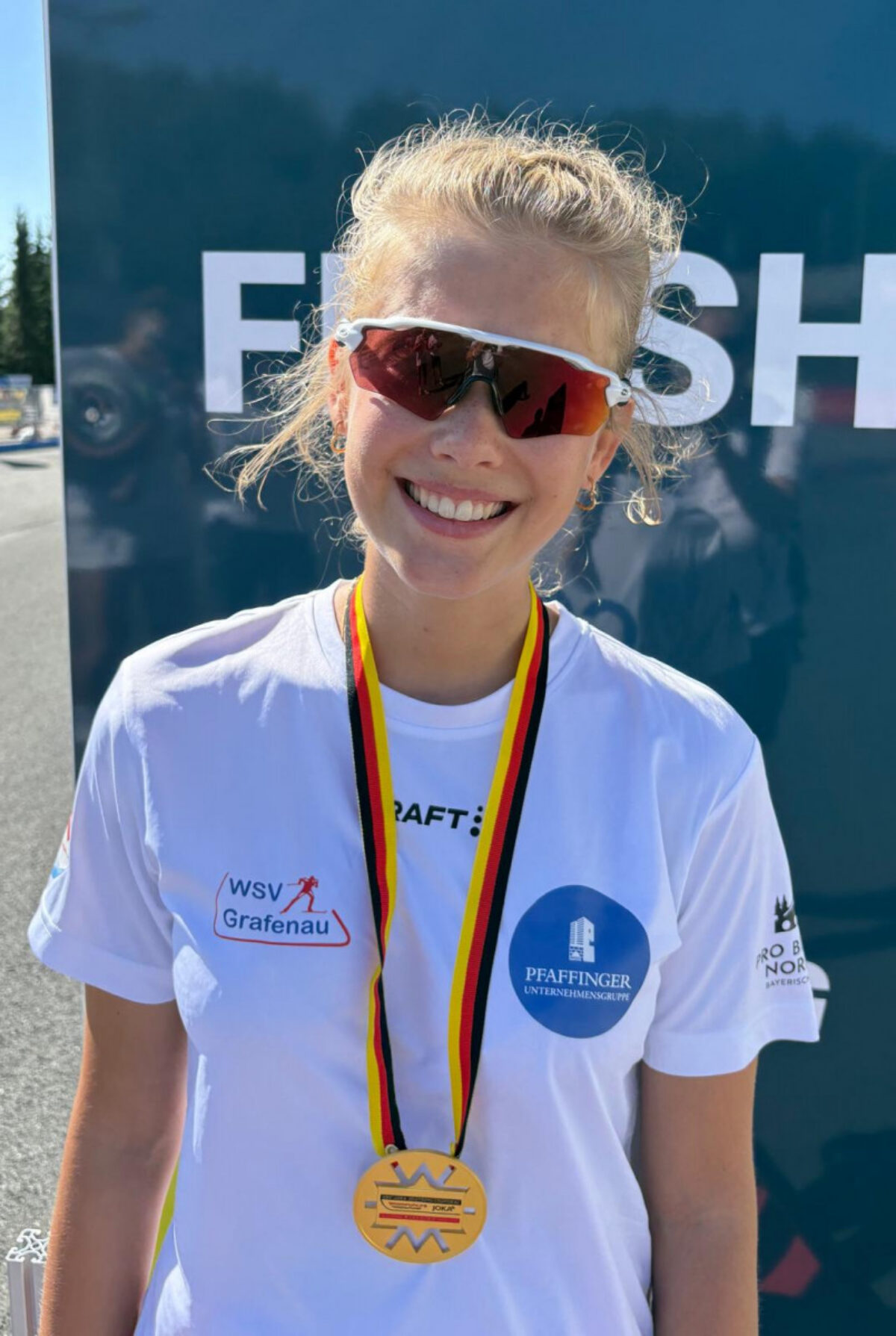 Beitragsbild: Antonia Wallner siegt beim Sprint des Deutschlandpokal Biathlon