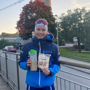 Grafenauer Nachwuchsbiathletin Antonia Wallner beim ersten Loop One in München am Start